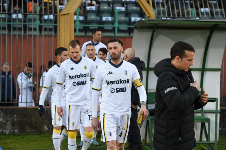 LIVE TESTUALE: LUCCHESE – MODENA 0-0 (FINALE)