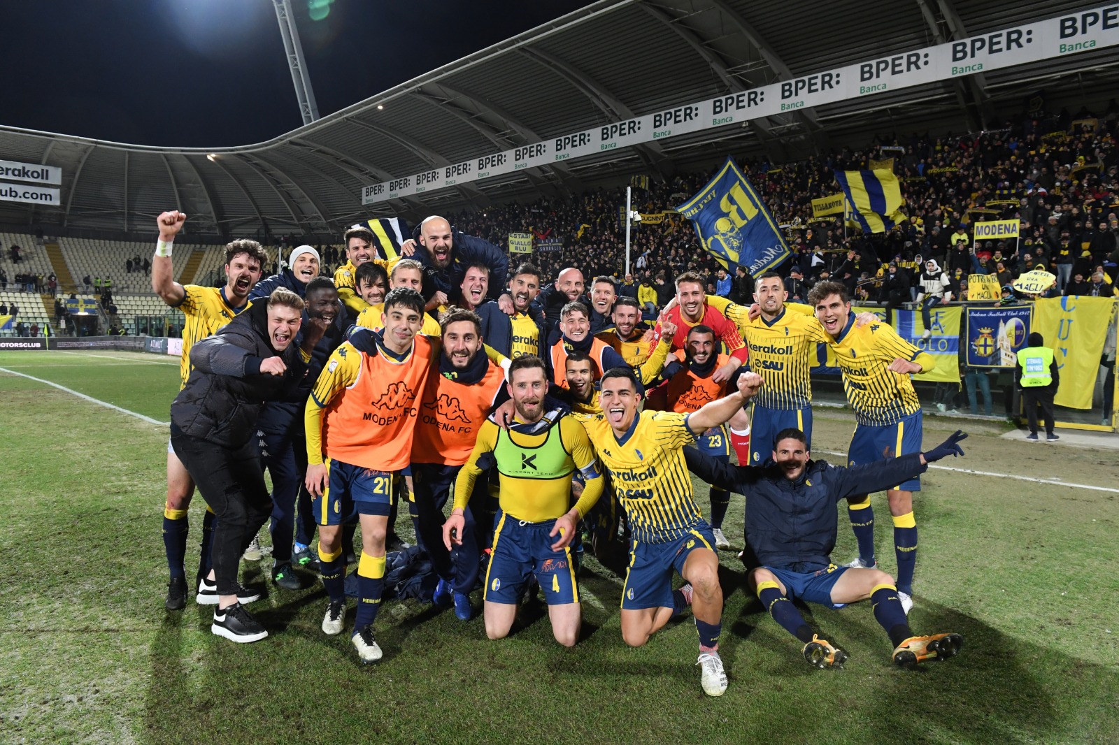 All’ultimo tuffo All’ultimo tuffo