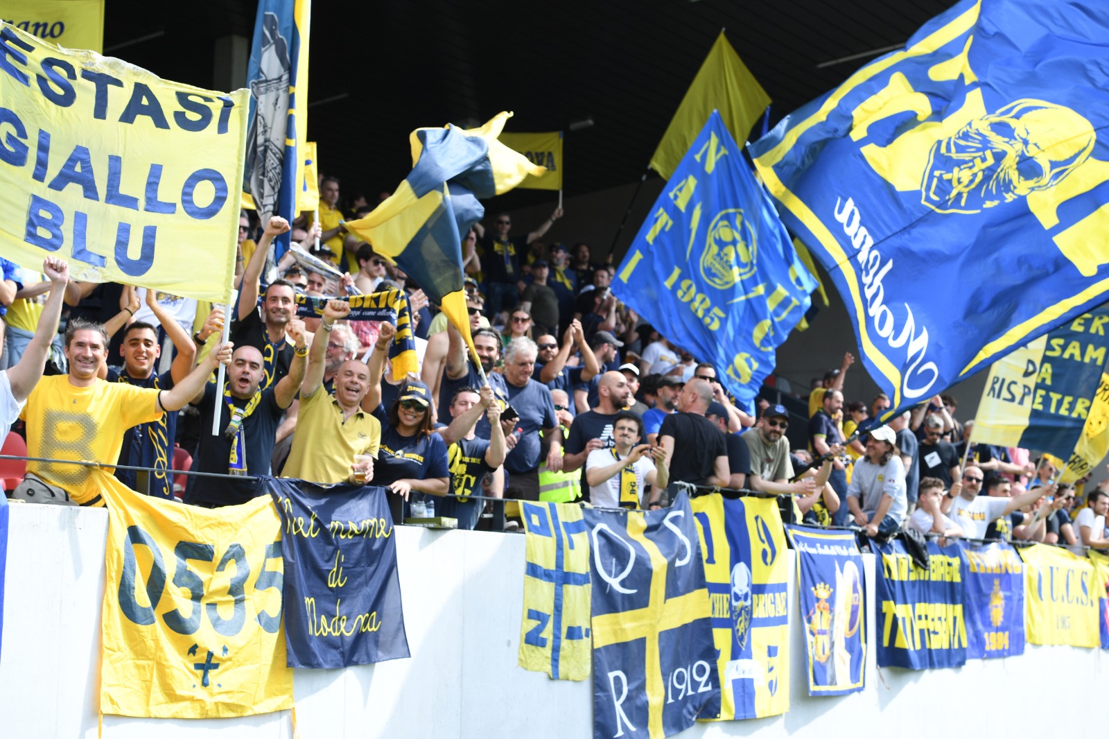 Modena - Cosenza: i biglietti - Modena FC