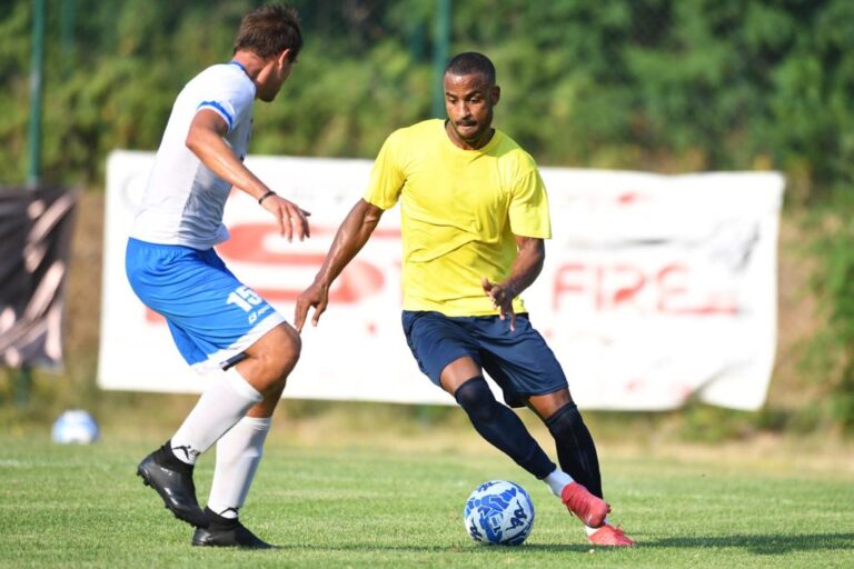 I gialli segnano 9 reti al Castelvetro