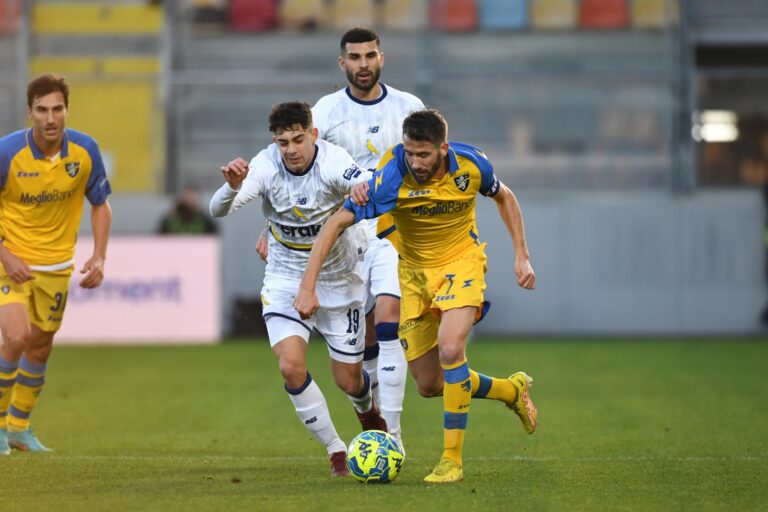 Frosinone-Modena 2-1: primo gol di Strizzolo