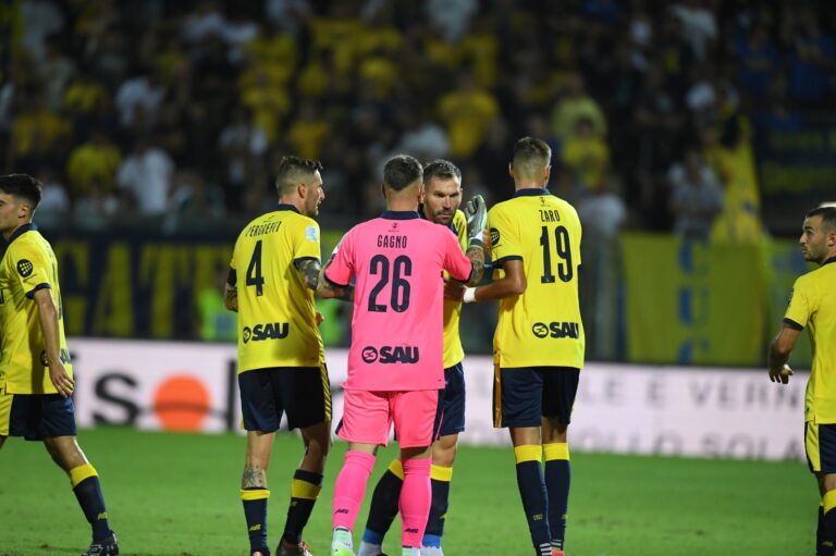 Cosenza-Modena: i convocati di Bianco