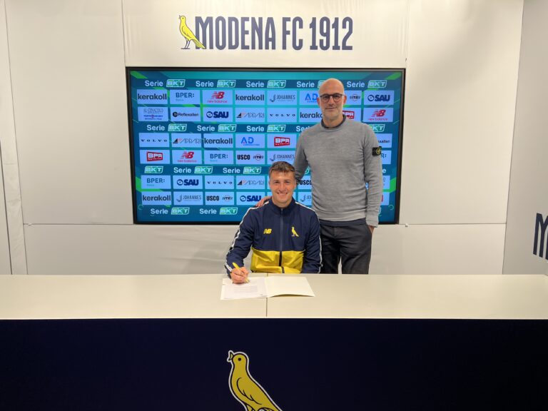 Calciomercato: rinnovo per Magnino