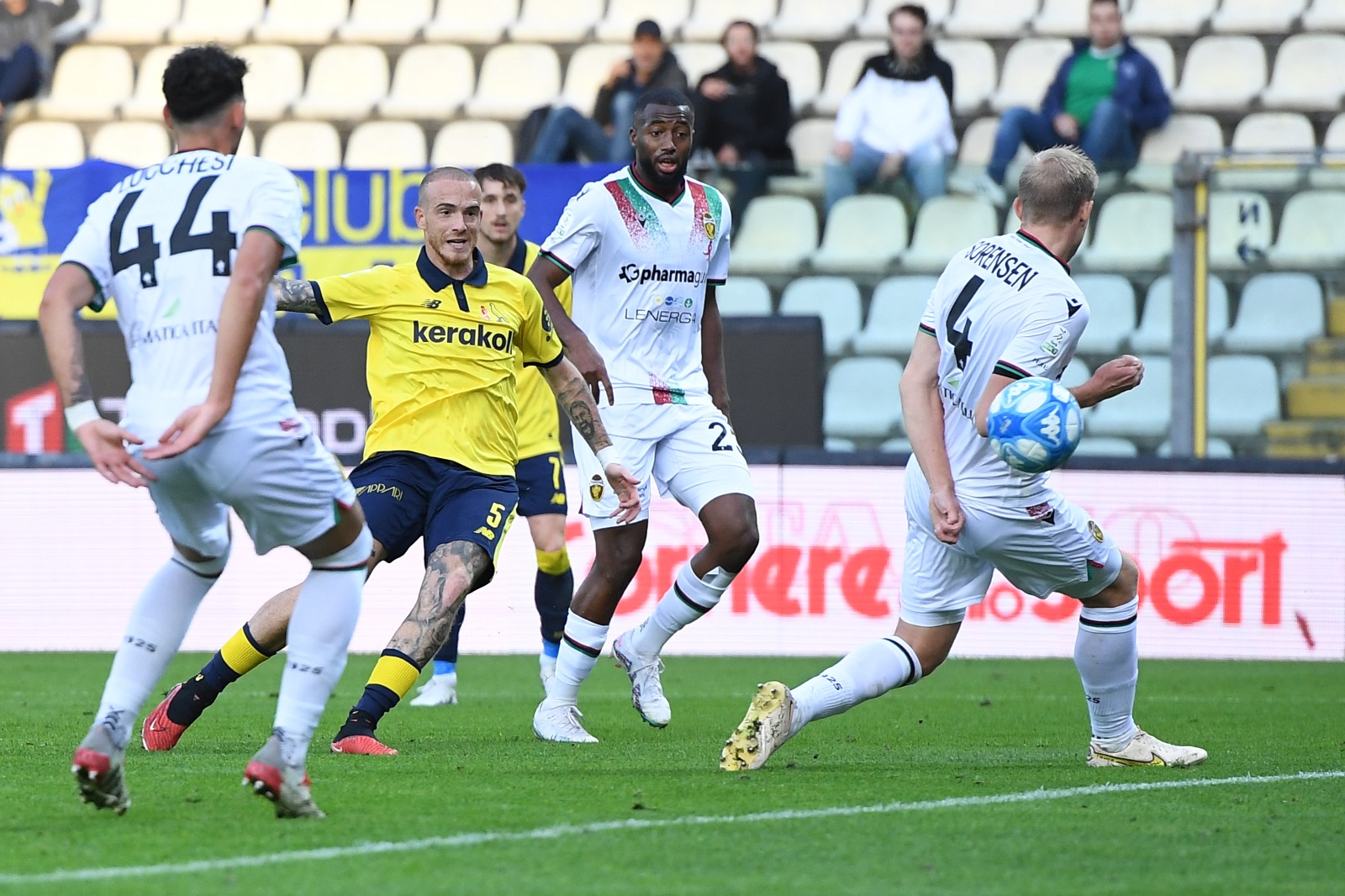 FC Modena 2-1 Ternana Calcio Terni :: Resumos :: Vídeos 