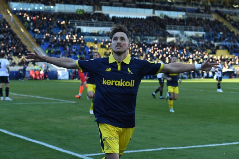 Parma-Modena: un punto, tanti applausi