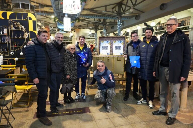 #RegalaUnRegalo: ultimi giorni per Aseop