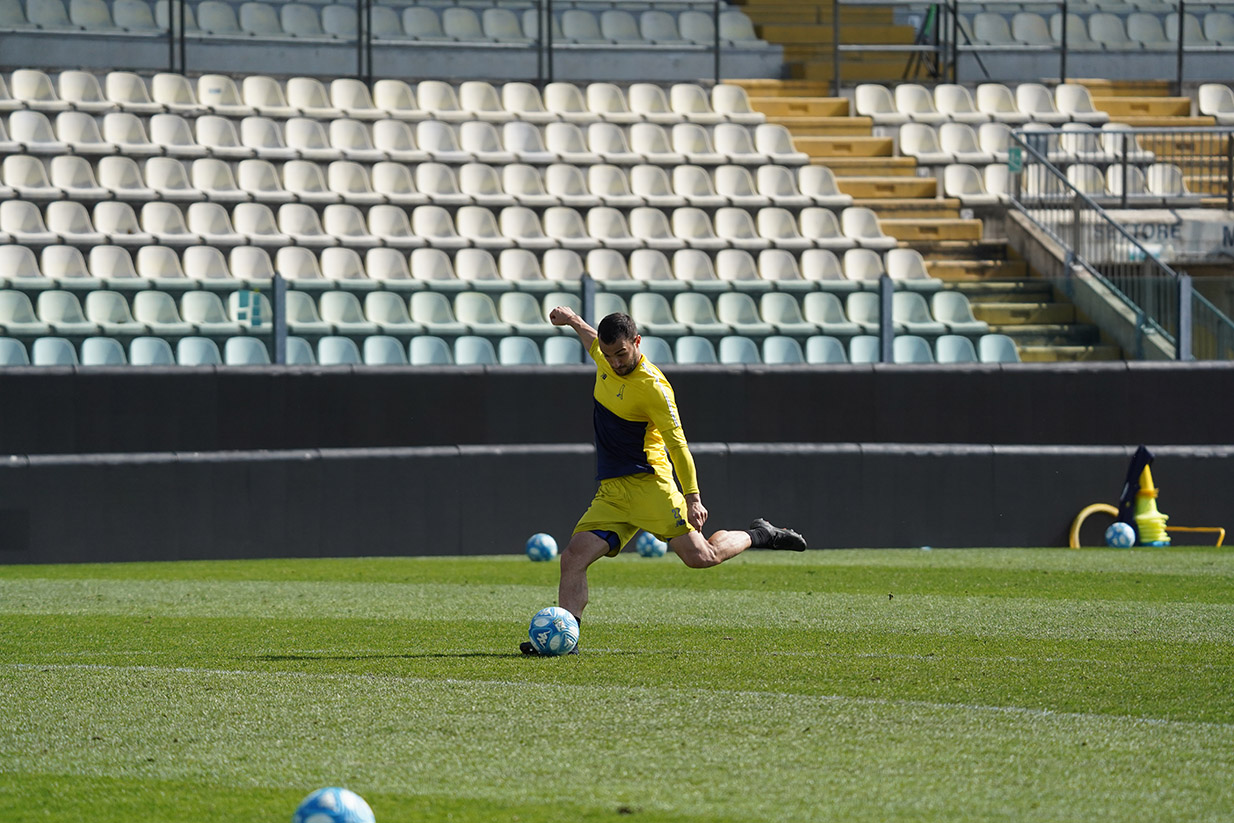 New Balance: dal 23/3, via agli sconti New Balance: dal 23/3, via agli sconti