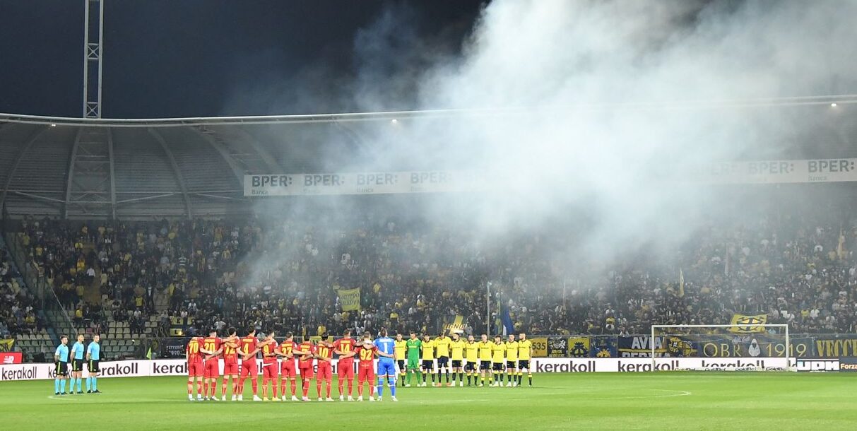 Modena-Catanzaro 1-3: 15mila cuori spezzati Modena-Catanzaro 1-3: 15mila cuori spezzati