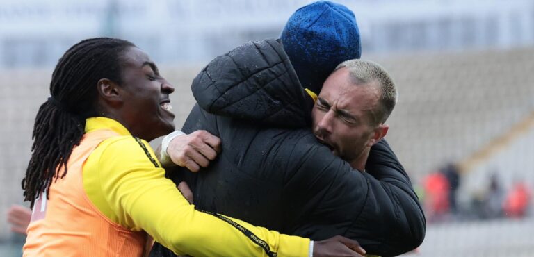 Modena-Catanzaro 2-1: i canarini ritrovano il sorriso