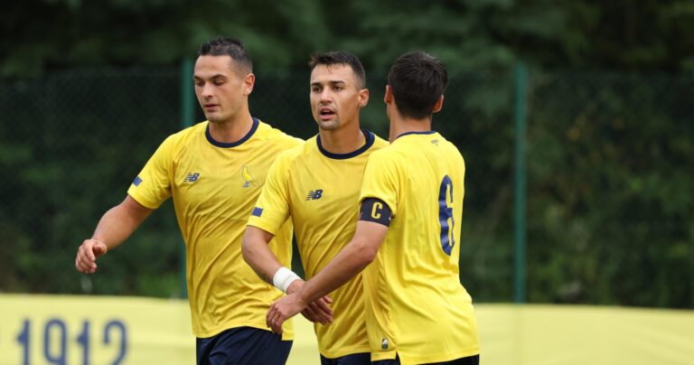 Amichevoli: poker alla Pistoiese sotto il diluvio