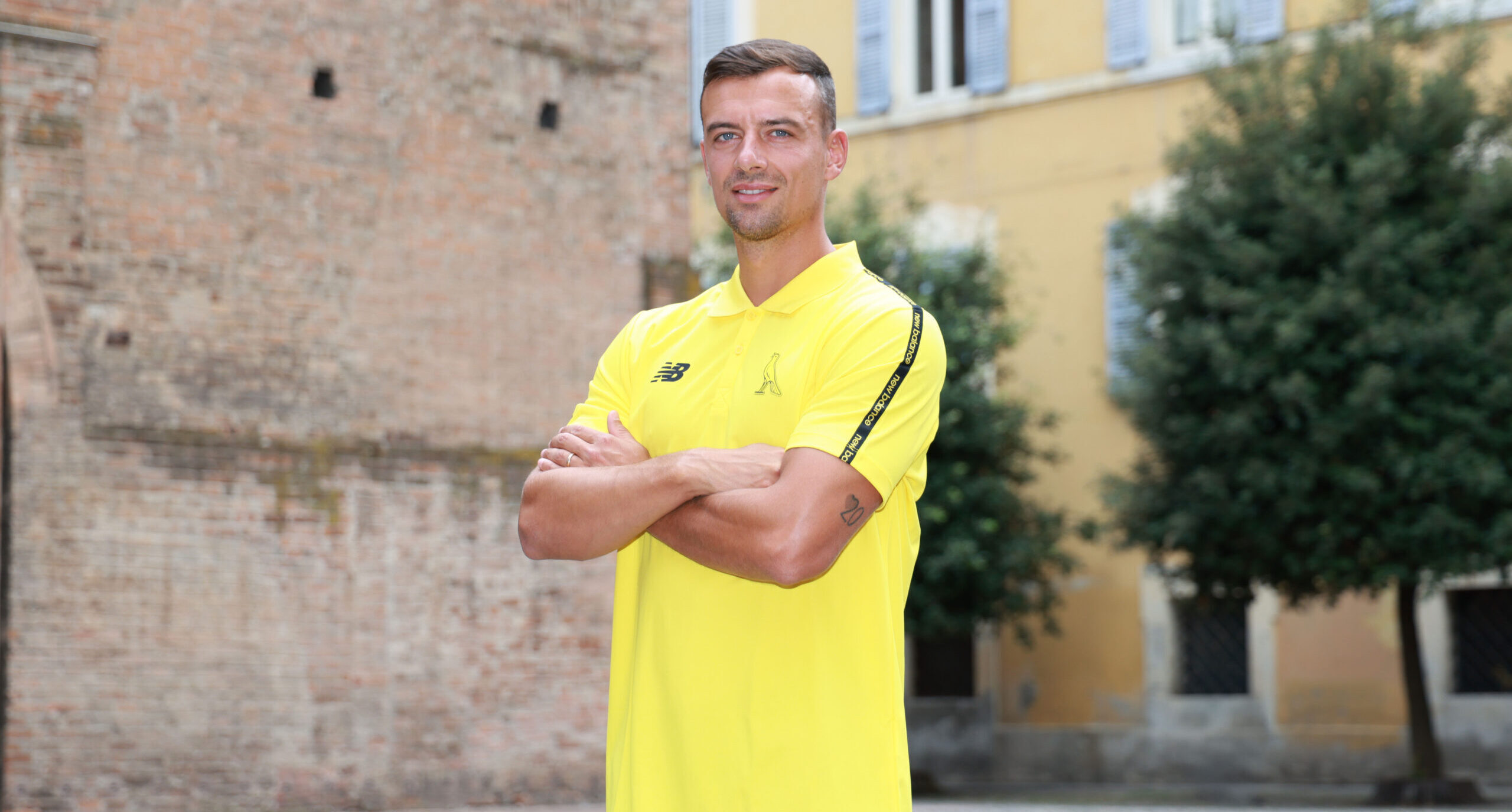 Calciomercato: Adorni è canarino