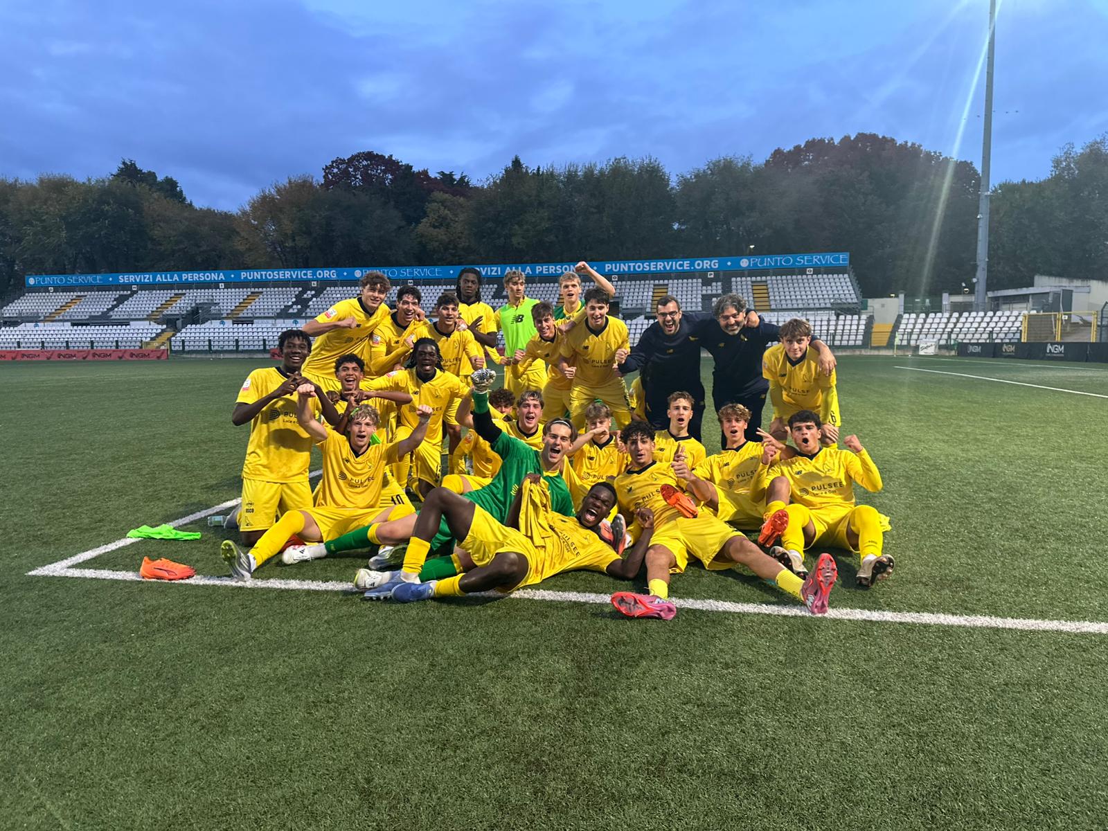 Primavera: tris dei canarini a Vercelli