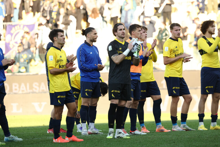 Modena-Catanzaro 1-2: un beffardo primo ko interno