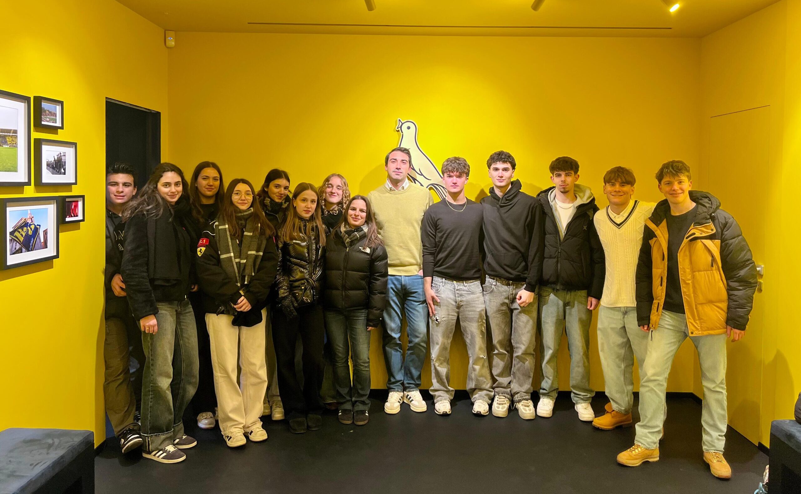 Scuola 2030: la 3E del Wiligelmo al Modena Store