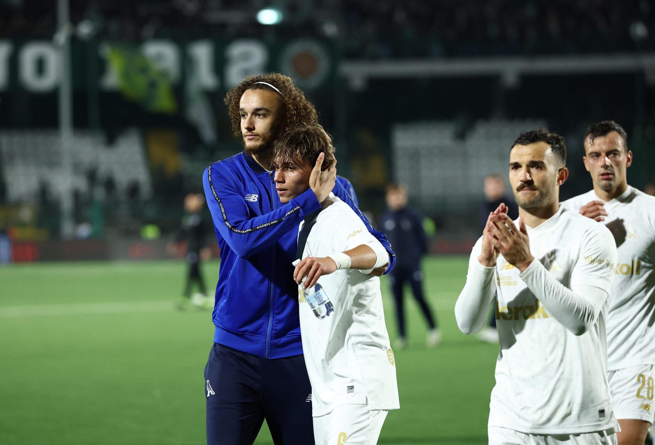 Avellino-Modena 1-0: sconfitta indolore al Partenio Avellino-Modena 1-0: sconfitta indolore al Partenio