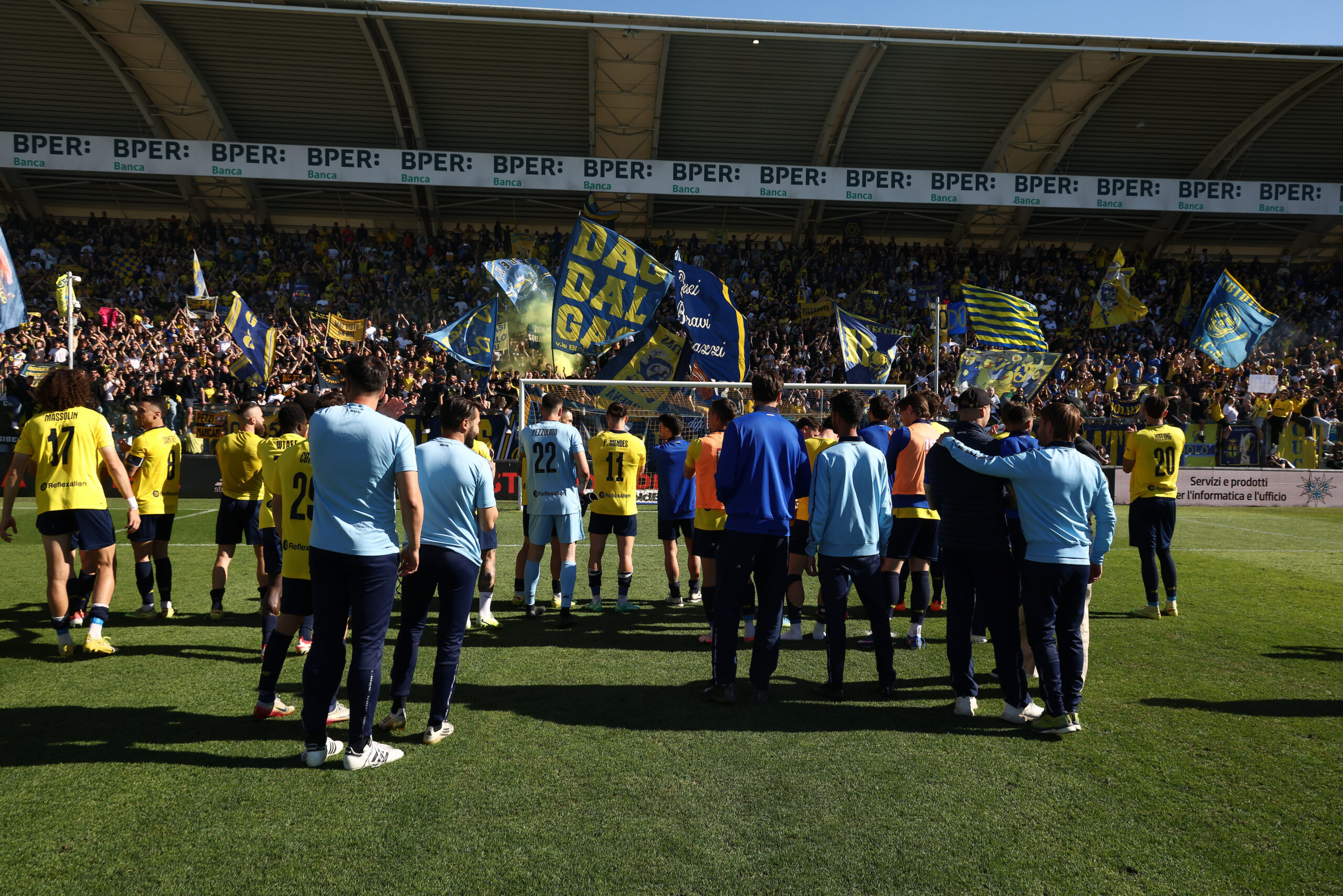 Modena-Reggiana 2-1: è festa per i 12mila del Braglia