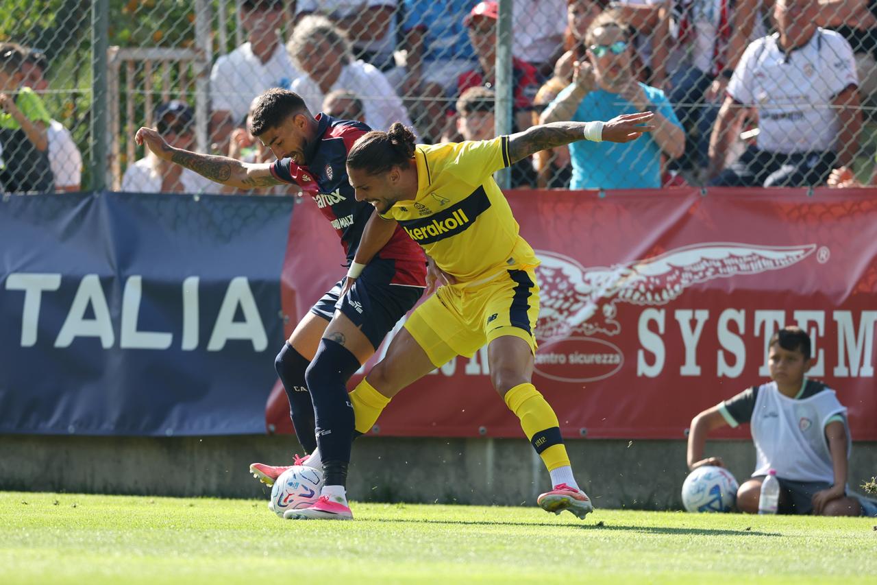 Cagliari-Modena 1-0: ottima prova dei canarini a Temù